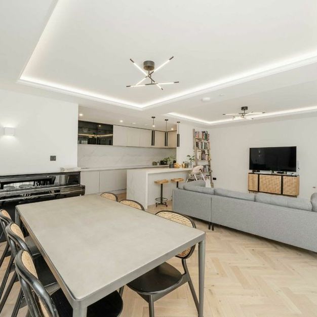 Armitage Road - Photo 1