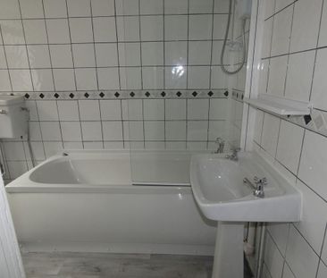 Birchington Avenue, South Shields, Tyne and Wear, NE33 4SB - Photo 6