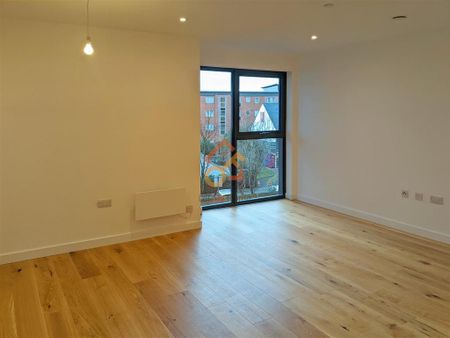 2 bedroom flat to rent - Photo 4