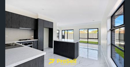 Central Location. - Photo 3