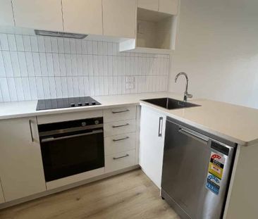 Cozy 2-Bedroom Home in Mangere East - Photo 1