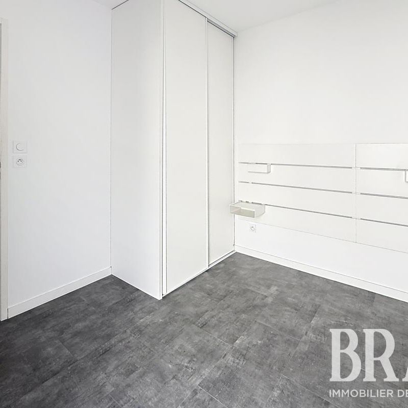 Location Appartement 2 pièces 46m² LES SABLES D OLONNE 85100 - Photo 1