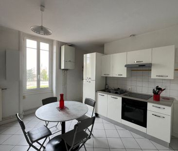 Location Appartement 1 pièce 44m² - Photo 5