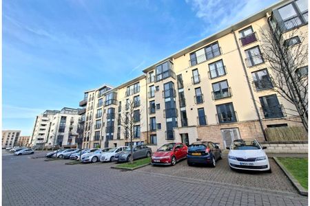 2 bed flat for rent in Granton - Photo 5