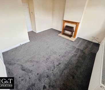 2 bedroom maisonette to rent - Photo 4