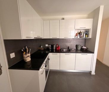 À deux pas de l'arrêt du M2 Fourmi - Construction Minergie (2016) - Foto 2