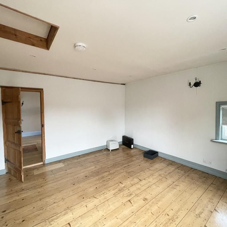 2 bedroom semi-detached house to rent - Photo 1