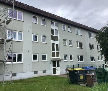 Neue Wohnung, neues Glück! Sanierte 3-Zi.-Wohnung mit Balkon im Erdgeschoss, sofort anmietbar! - Photo 5