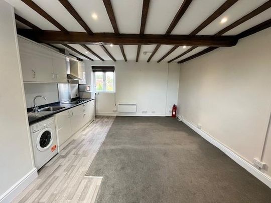 1 bedroom flat to rent - Photo 1