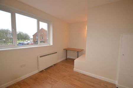 1 bedroom maisonette to rent - Photo 3