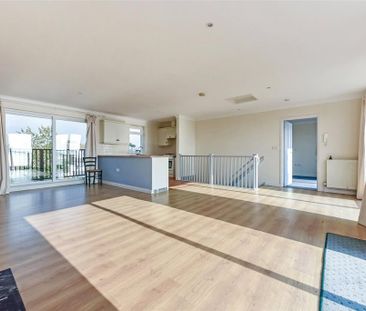 5 bedroom detached house to rent - Photo 1