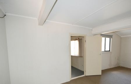 Coastal 2 bedroom, 2 bathroom Home - Photo 4