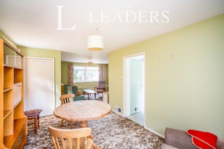 2 bedroom maisonette to rent Tulip Tree Close, Tonbridge, TN9 - Photo 5