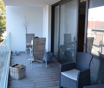 Verzorgd appartement met terras en autostaanplaats in residentie De... - Foto 2