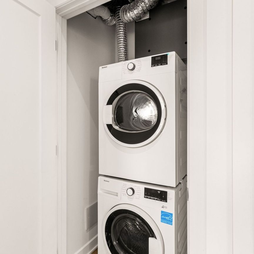 5 Rue d'Orly, #302 - Photo 1