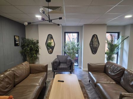 Premier Studio - Photo 4