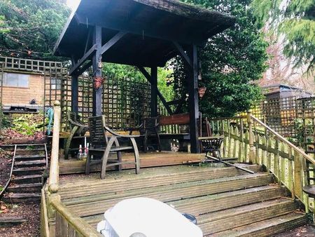 Milner Road, Caterham, Surrey, CR3 - Photo 5