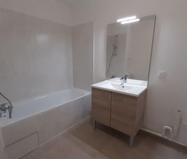 location Appartement T1 DE 30.28m² À VILLIERS SUR MARNE - Photo 1