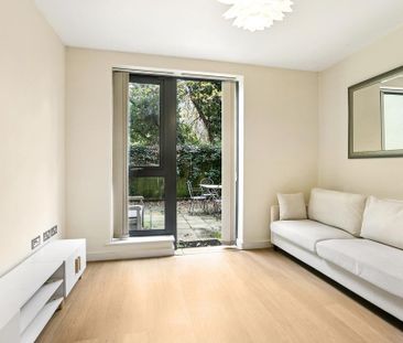 1 bedroom ground floor flat to rent - Photo 3