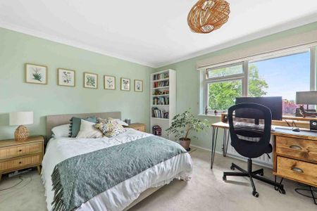 4 bedroom house to rent - Photo 3