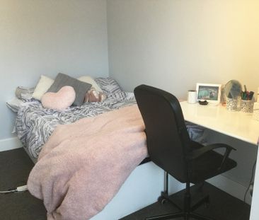 5 Bed - 10 Norwood Place, Hyde Park, Leeds - LS6 1DY - Student - Photo 6