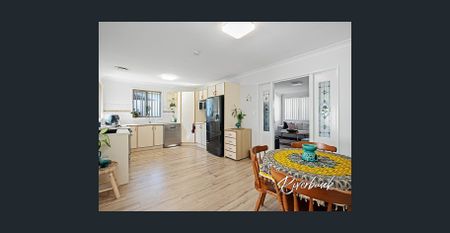 Comfortable Family Home | Water Included. - Photo 5