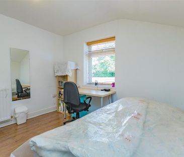 6 bedroom house to rent - Photo 4