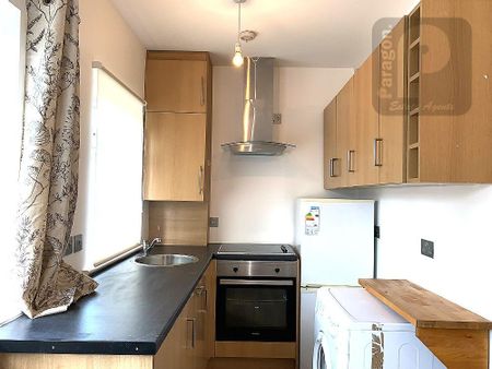 2 bedroom flat to rent - Photo 5