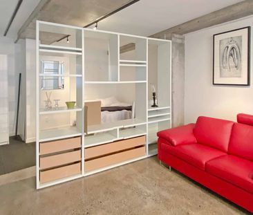 Trendy Studio Apartment - Photo 1