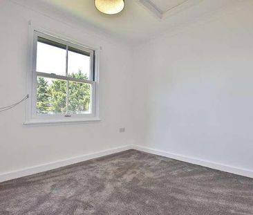 Chequers Lane, Dunmow, CM6 - Photo 1