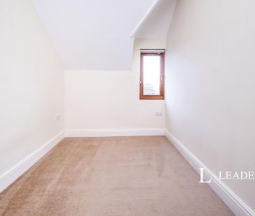 2 bedroom semi-detached house to rent - Photo 4