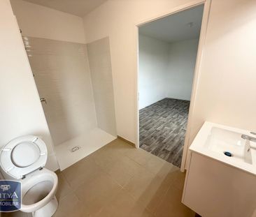 Location Appartement 2 pièces 45m² COLOMBELLES 14460 - Photo 2