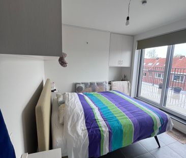 Zeer aangenaam 2SLP-appartement met 2 grote terrassen nabij de Bour... - Foto 5