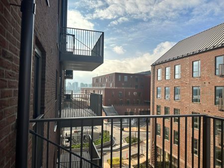 Moderne lejlighed med stor altan og tagterrasse i Nørresundby - Photo 5