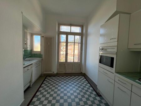 Location Appartement 2 pièces 68m² CHAMBERY 73000 - Photo 5