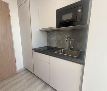 Modern and renovated 1.5 room apartment – with strategic location i... - Photo 3