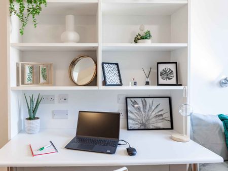 Ruby Studio - Photo 2