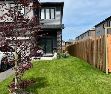 For Lease - 337 Blossom Pass Terrace, Orleans - Cumberland and Area... - Photo 2