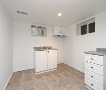 For Lease - 11 Adair Road Unit# LOWER, Toronto, Ontario - Photo 2