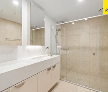 The Grande on London - Refined 1 Bedroom Apartment with study area - Photo 4