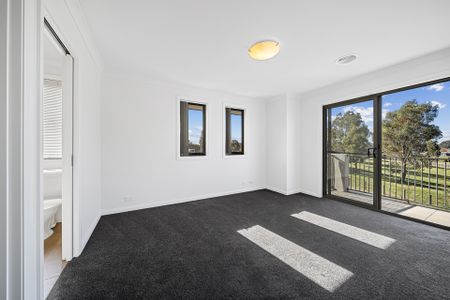 94A Mary Gillespie Avenue, Gungahlin ACT 2912 - Townhouse For Rent | Domain - Photo 3