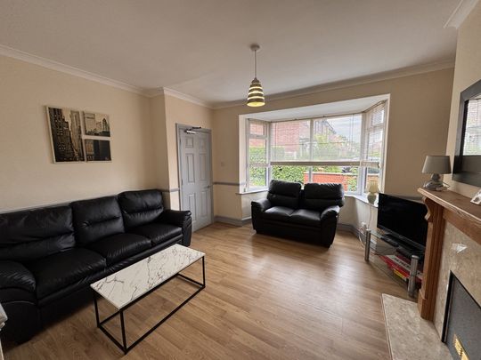 Cosmo Avenue, Tang Hall - P1112 - Photo 1