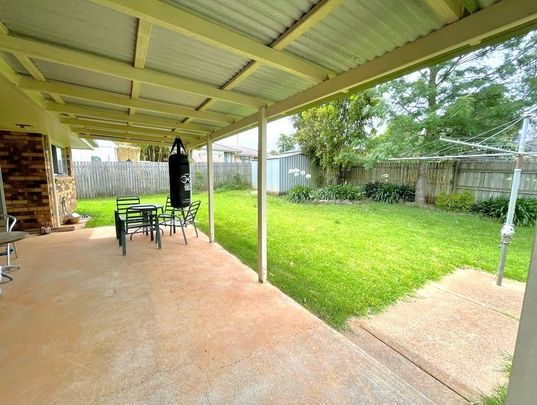 Room 3/5 Montana Street, Wilsonton Heights - Photo 1