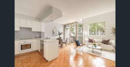 Split-level loft-style residence with warehouse feel - Photo 3