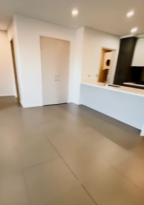 6 Studio Dr, Sydney - Photo 1