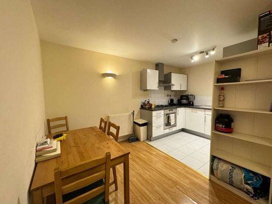 Sumner Road Room C (Double with Balcony) - Photo 1