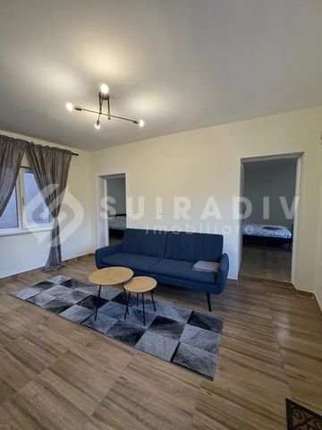 Apartament cu 3 camere, parcare- zona Platinia - Photo 2