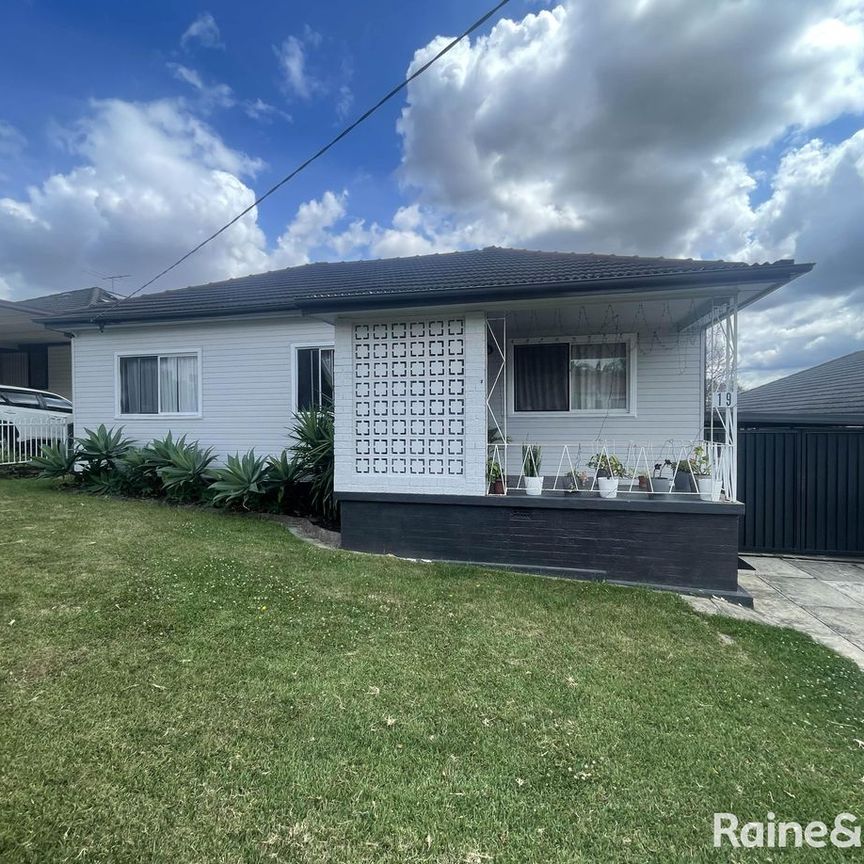 19 Kastelan Street, Blacktown, NSW 2148 - Photo 1