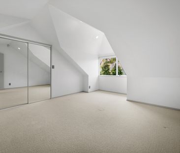 Super Stylish Modern Home - Photo 1