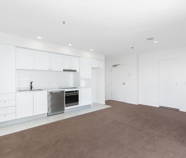 10th floor living in the heart of Gungahlin - Photo 6